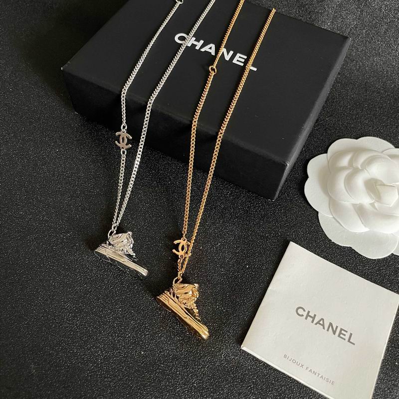 Chanel Necklace 08yxs50